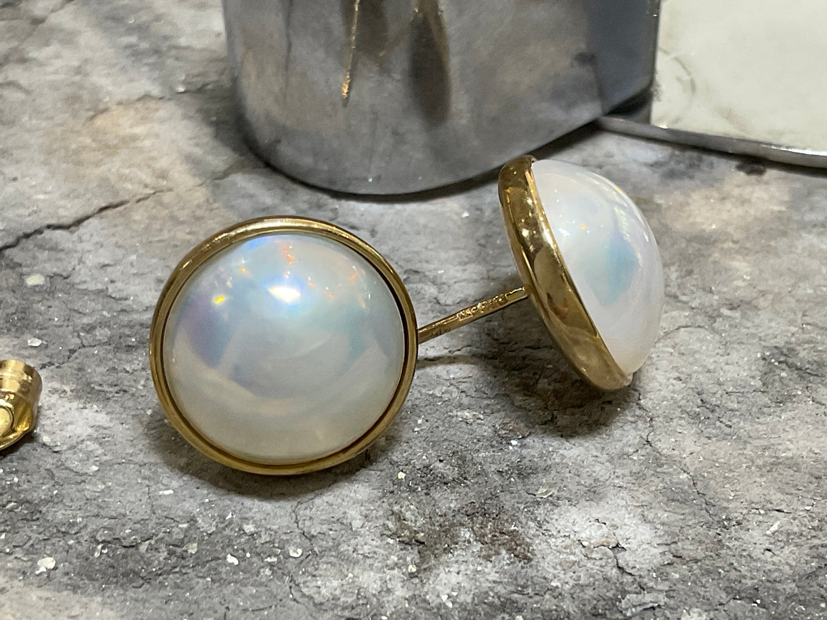 MABE PEARL EARRINGS - 4a09-99ws51