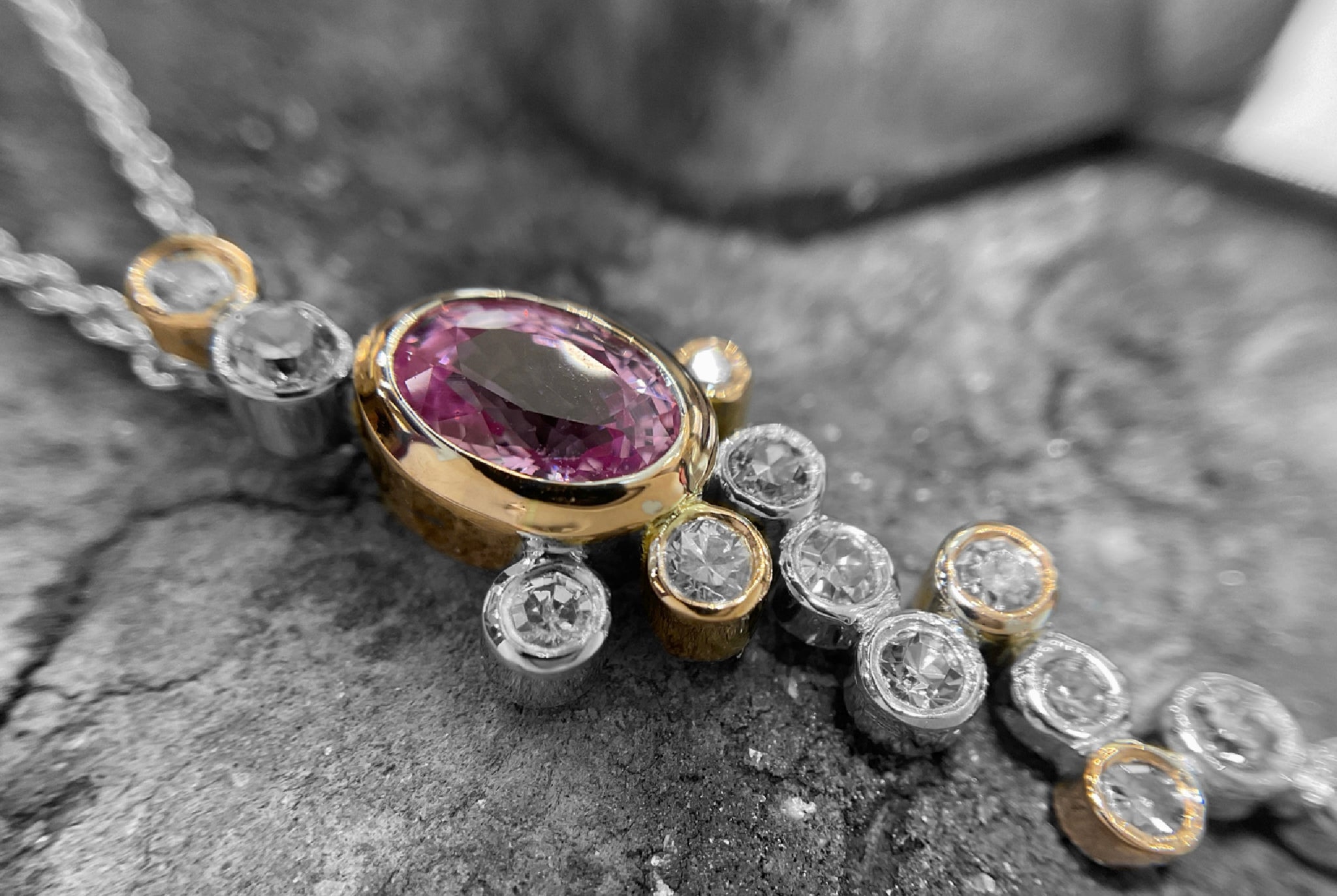 HANDMADE DIAMOND AND PINK SAPPHIRE NECKLACE