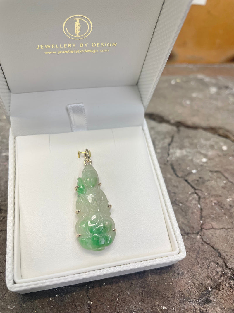 HANDMADE FRAME FOR A JADE PENDANT