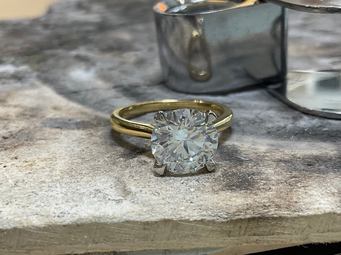 LAB GROWN BRILLIANT CUT DIAMOND RING - rx5586-18yplt-rnd-lab-0326