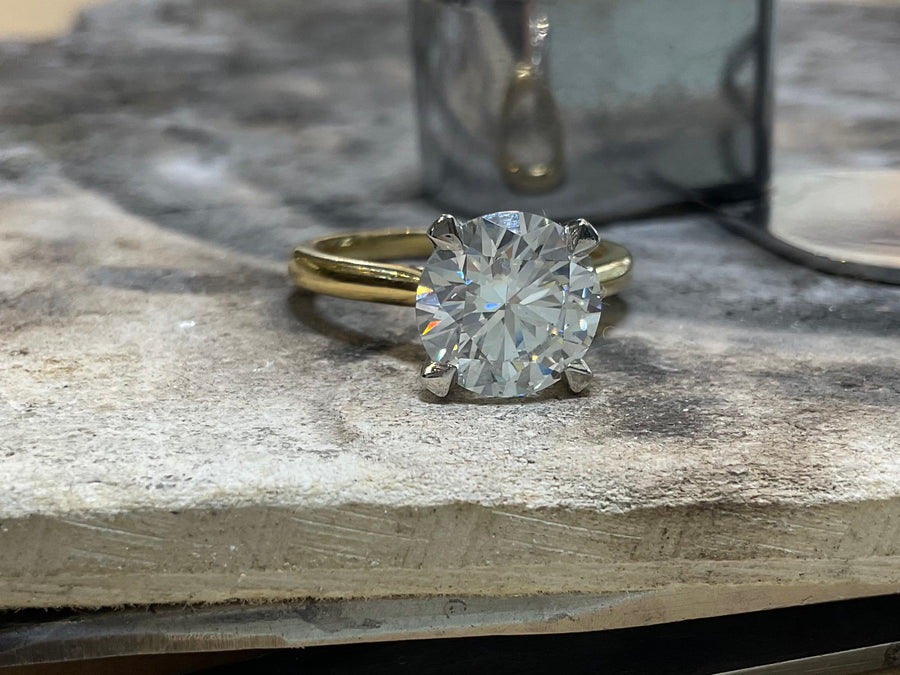 LAB GROWN BRILLIANT CUT DIAMOND RING - rx5586-18yplt-rnd-lab-0326