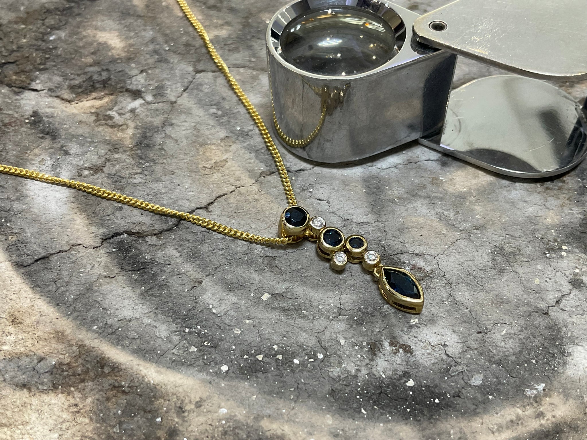 YELLOW GOLD SAPPHIRE AND DIAMOND NECKLACE - 6178yd-s