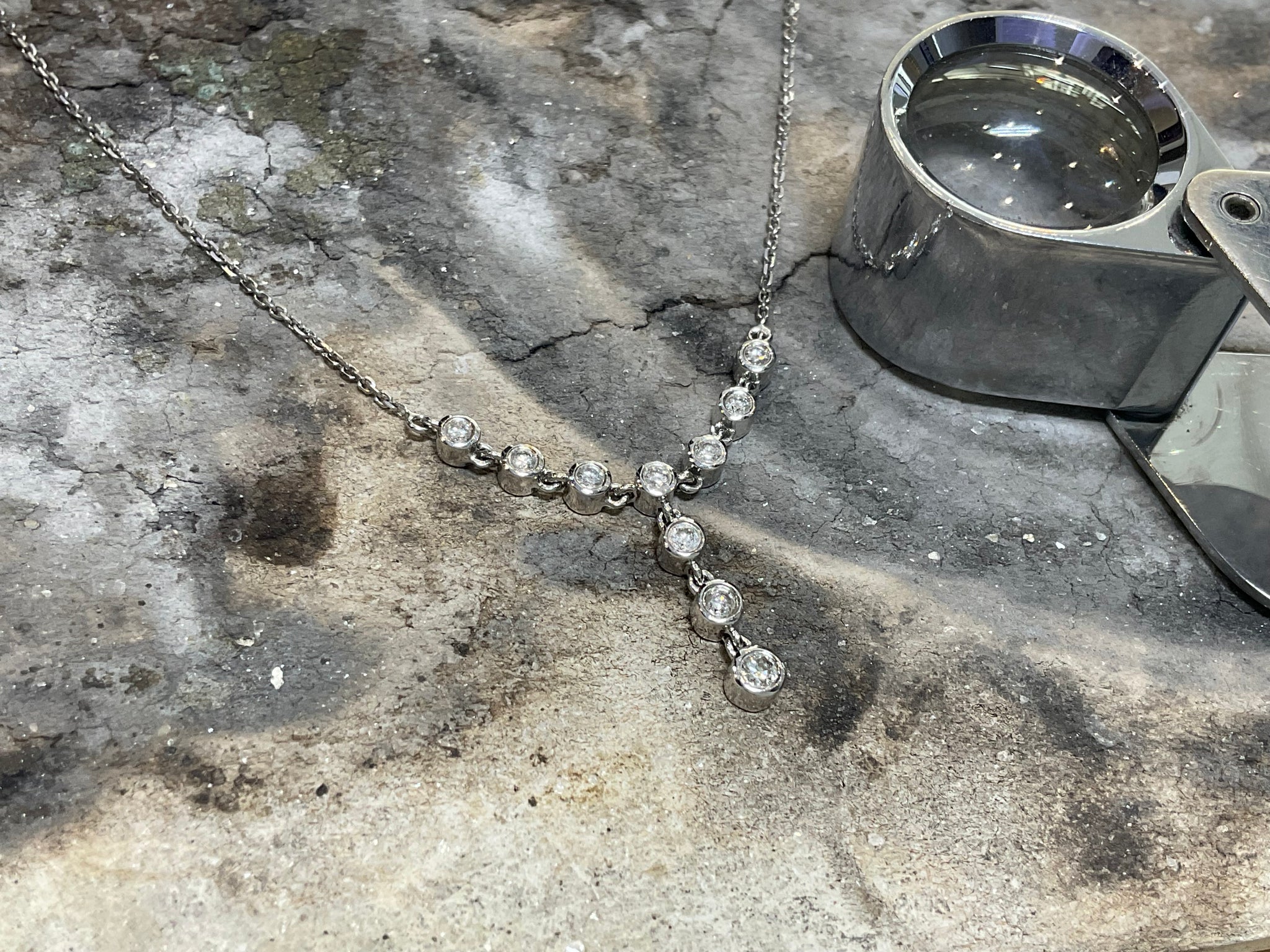 WHITE GOLD DIAMOND NECKLACE - 2546w-18d