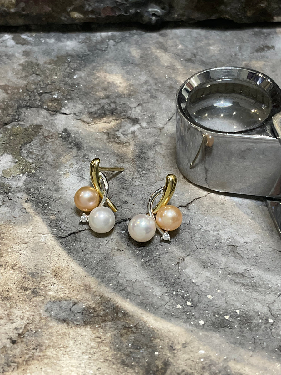 FRESHWATER PEARL & DIAMOND EARRINGS - 8g06dcp