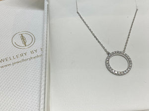 White gold and diamond necklace - nf9431-18w-app1123