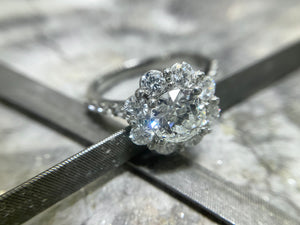 DIAMOND CLUSTER RING - st121877-105-plt0516