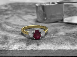 RUBY AND DIAMOND RING - t3o1007ruby609c