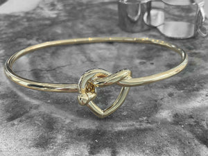 HANDMADE GOLD BANGLE - JBD-heartbangle-9y0525
