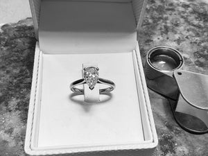 PLATINUM PEAR CUT DIAMOND RING - lt1031pp-plat1021