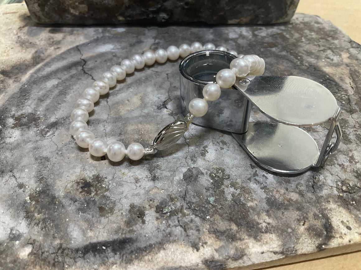 FRESHWATER PEARL BRACELET - burp-sil