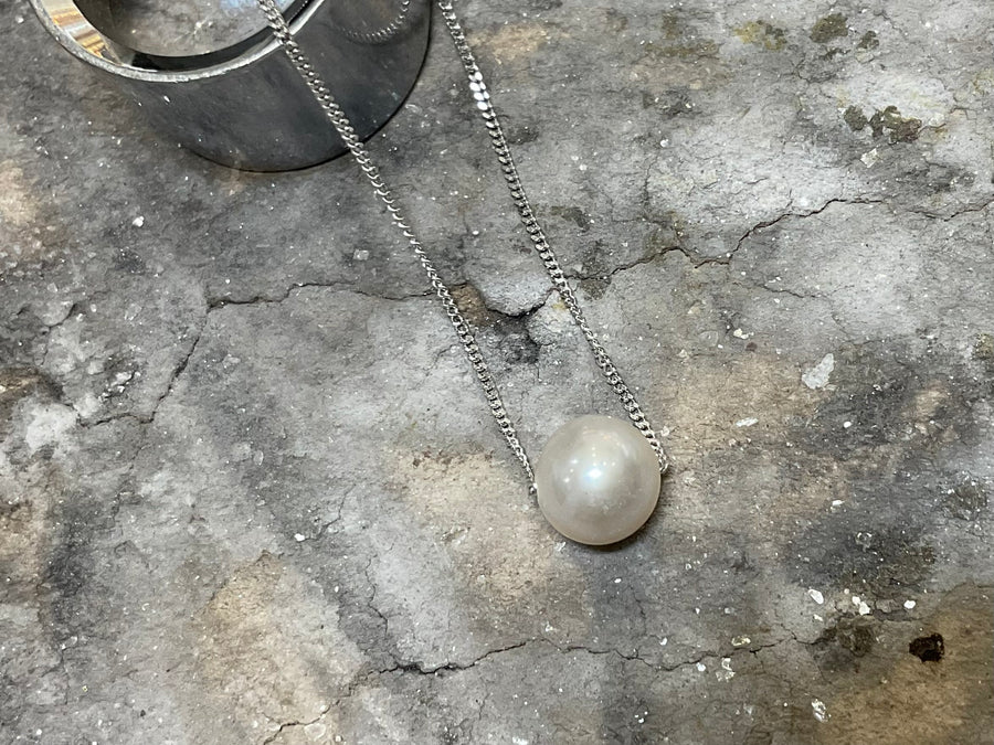 FRESHWATER PEARL NECKLACE - pjr187wgw-9w