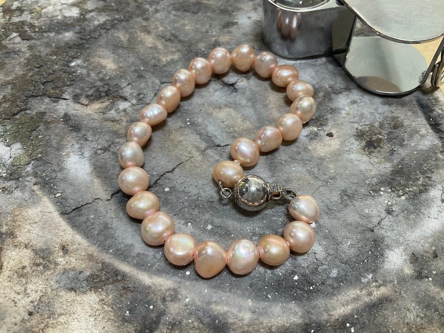 FRESHWATER PEARL BRACELET - 32323232bsil