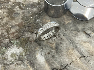WHITE GOLD WEDDING RING - et10918w