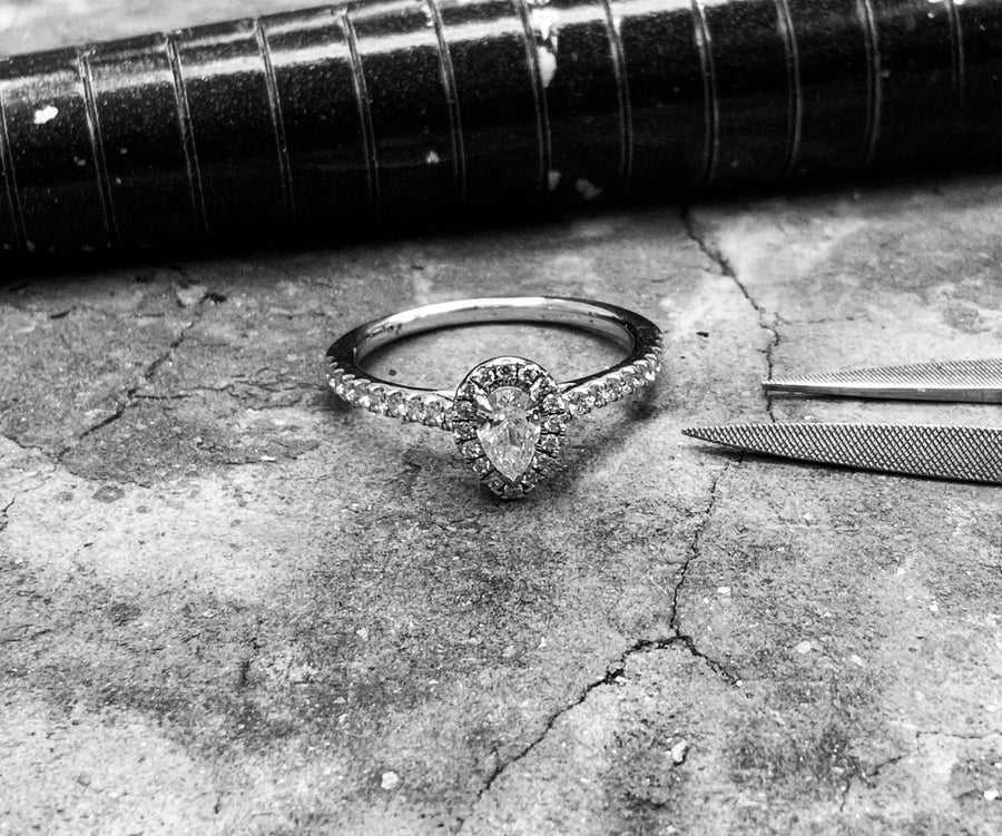 Platinum Diamond Engagement Ring – eng21428