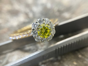 Yellow and white diamond ring  mt1084c-18yw0921