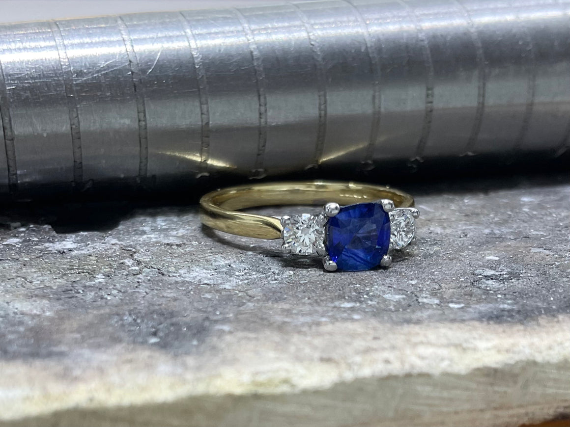 Sapphire and diamond trilogy ring - r3-264-5x5-18wy1117
