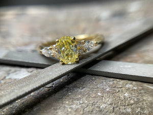 Natural yellow diamond ring mt1194h-18y0621