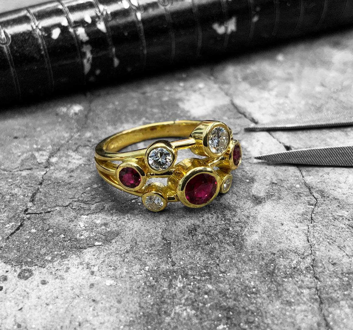 Yellow Gold Diamond & Ruby Bubble Ring - rl45-100-18y111